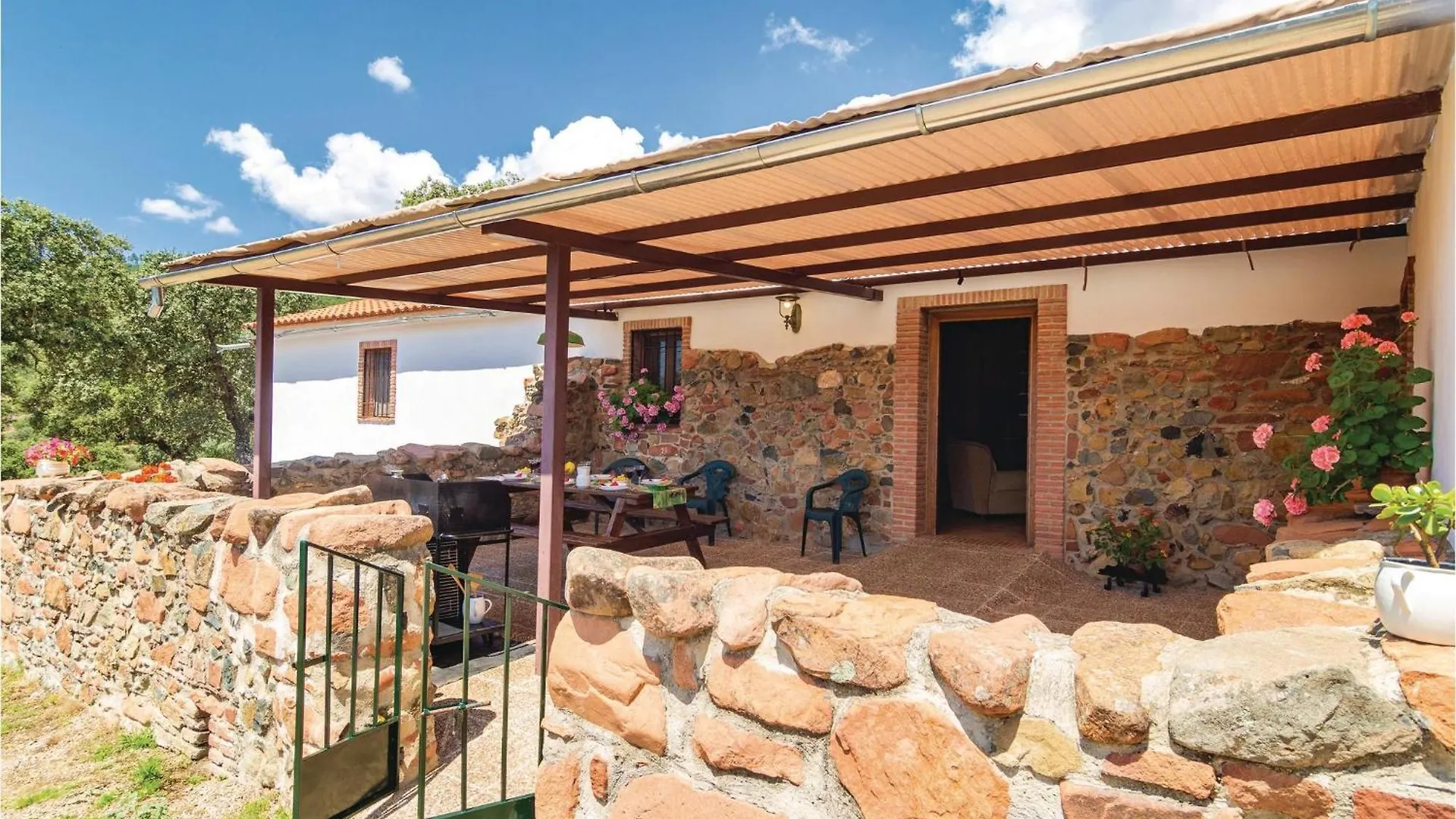 Feriehus Beautiful Home In Villaviciosa De Cordo, Villaviciosa de Córdoba